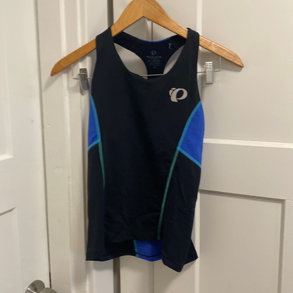 Pearl Izumi triathlon shorts and tank